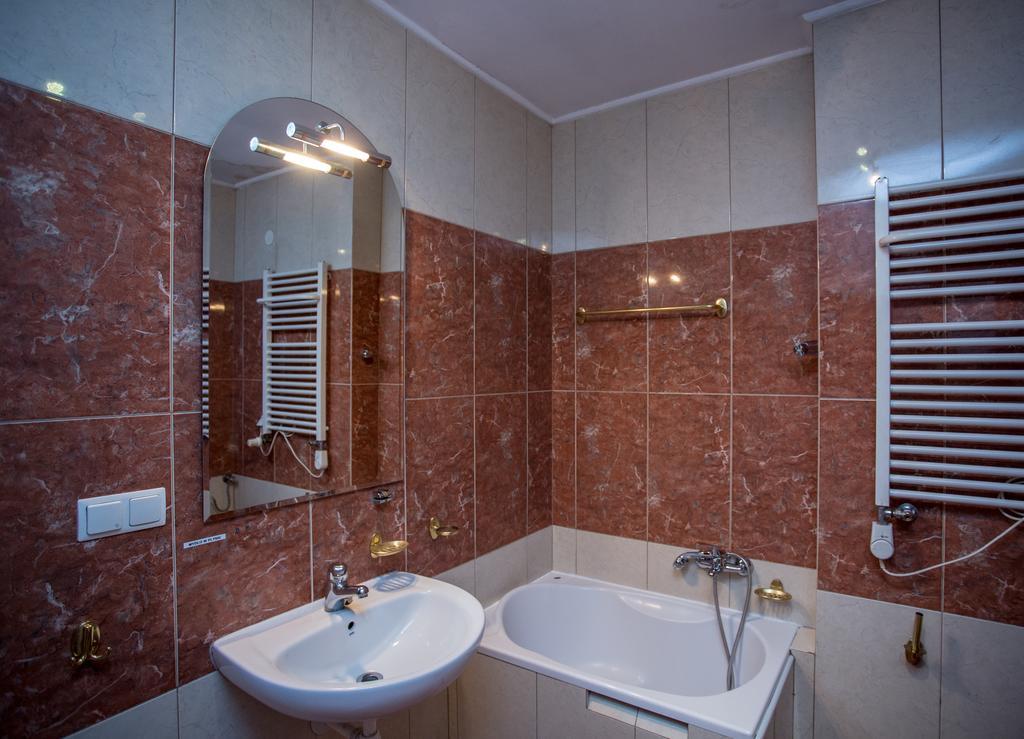 Hostel Florencja Wieliczka Esterno foto