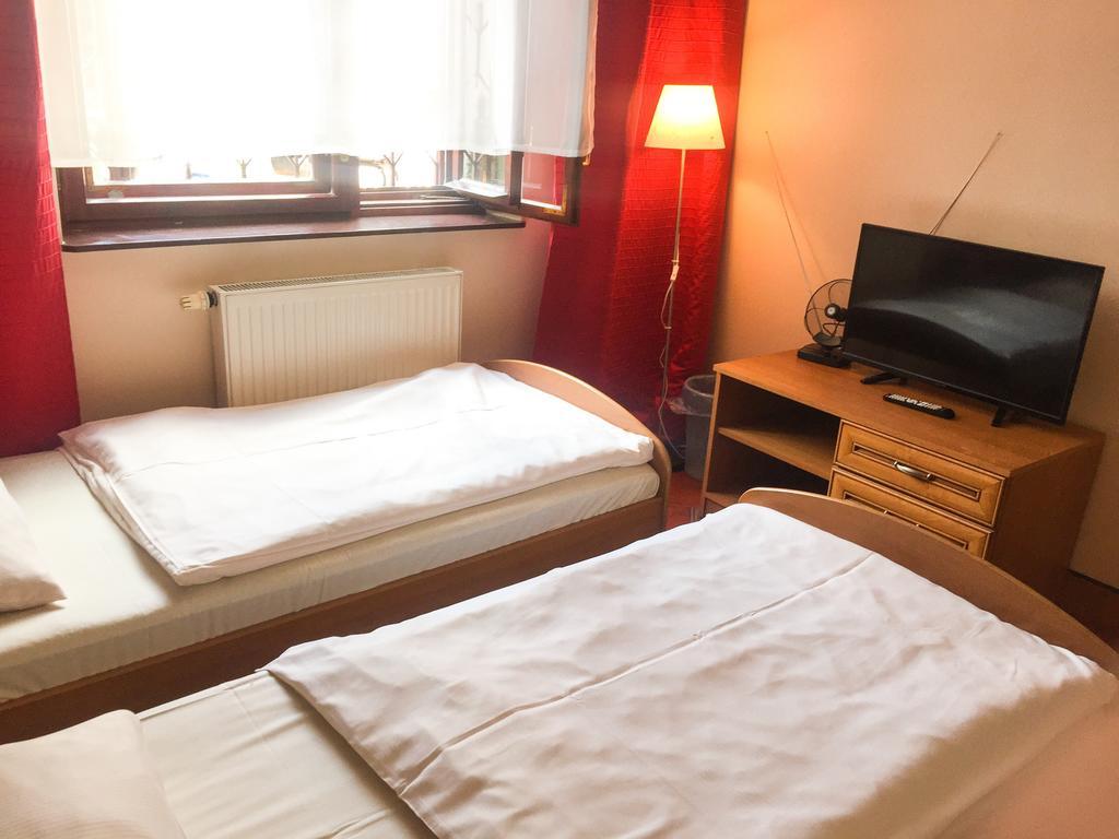 Hostel Florencja Wieliczka Esterno foto