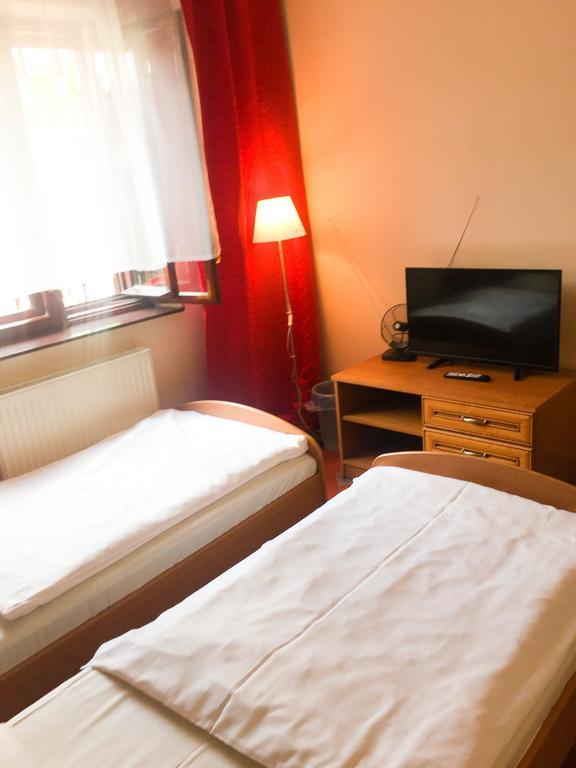 Hostel Florencja Wieliczka Esterno foto