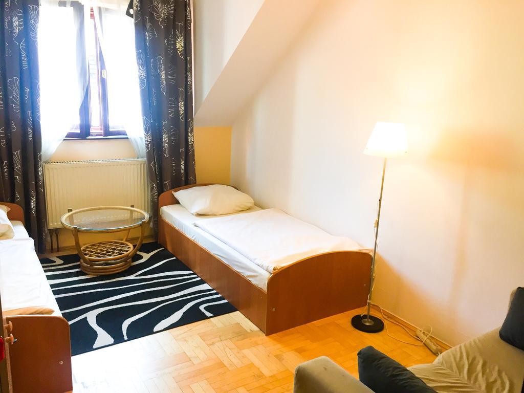 Hostel Florencja Wieliczka Esterno foto